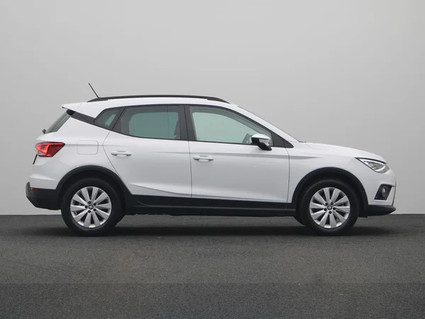 SEAT Arona (2019) — foto 18 van 20