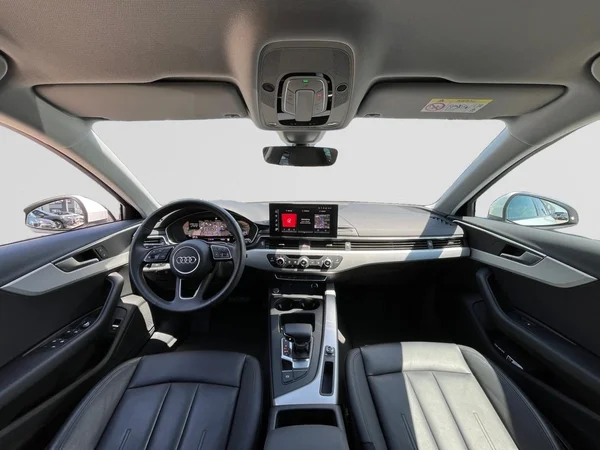 AUDI A4 Avant (2024) — foto 16 van 22