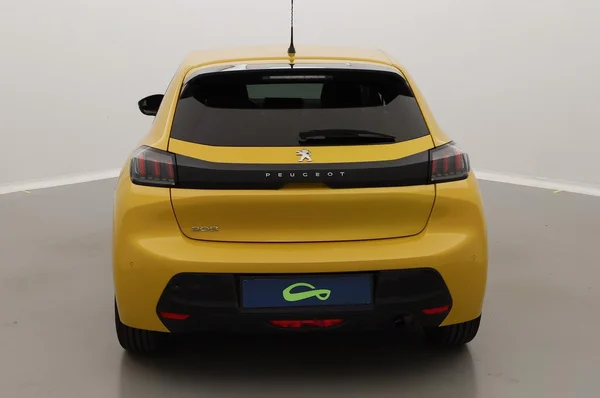 Peugeot 208 (2021) — foto 18 van 23