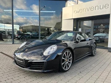 Porsche 911 ab823b07-242b-42c7-b1c6-0101f8410036