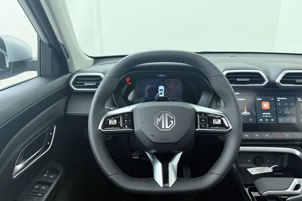MG ZS Hybrid+ (HEV) (2026) — foto 2 van 17