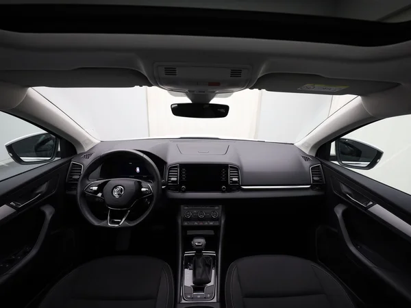 SKODA Karoq (2024) — foto 19 van 20