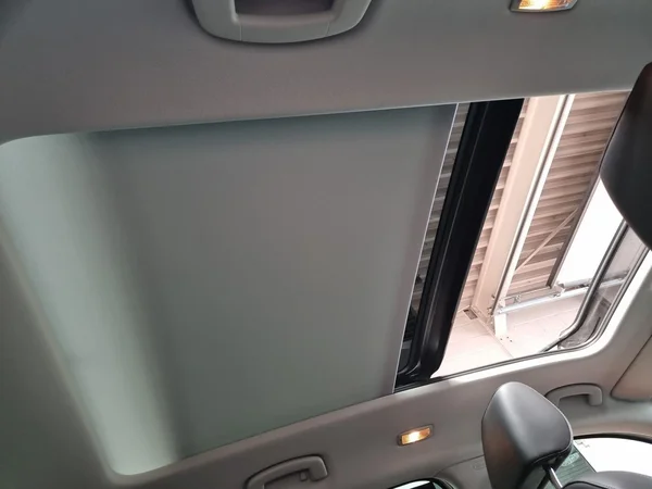 SKODA Kodiaq (2022) — foto 13 van 23