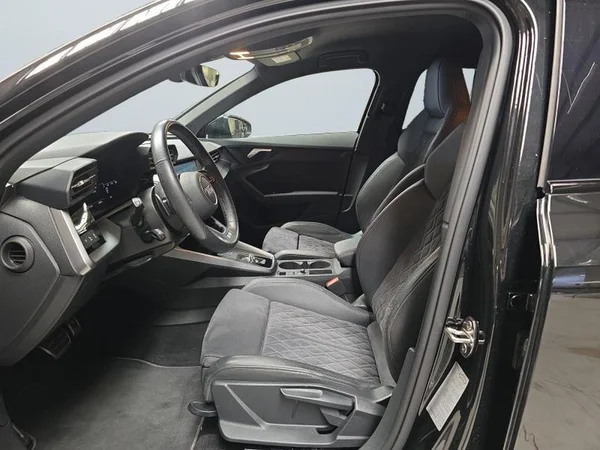 AUDI A3 Sportback Dsl (2023) — foto 3 van 32
