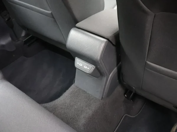 Volkswagen Taigo (2022) — foto 28 van 28