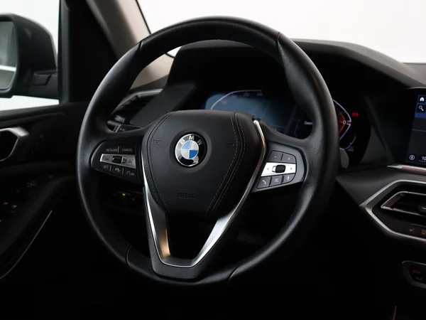 BMW X5 (2022) — foto 14 van 33