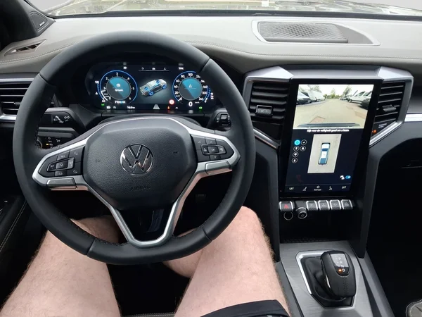 VOLKSWAGEN Amarok Double Cab Dsl (2026) — foto 20 van 21