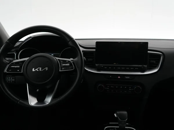 Kia cee'd (2024) — foto 20 van 22