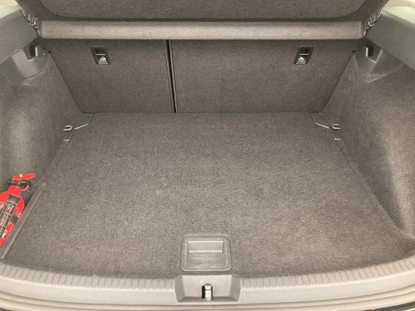 VOLKSWAGEN Taigo (2022) — foto 18 van 35