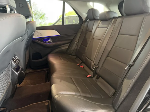 Mercedes-Benz GLE (2024) — foto 6 van 23