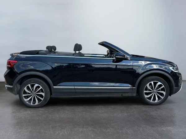 VOLKSWAGEN T-Roc Cabriolet (2023) — foto 34 van 38