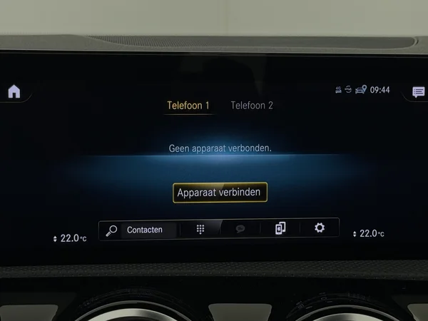 MERCEDES CLA 180 (2022) — foto 13 van 29