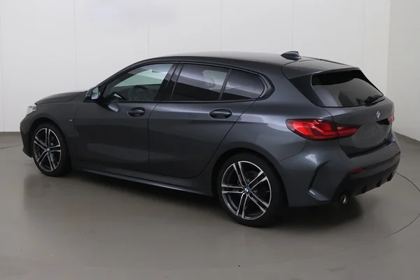 BMW 1 Hatch (F40) (2021) — foto 16 van 22