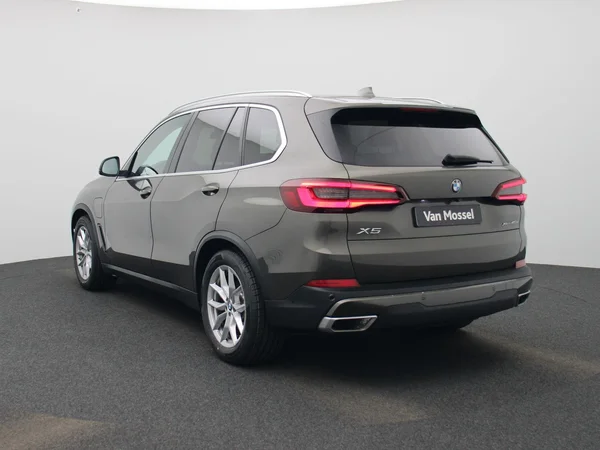 BMW X5 (2020) — foto 12 van 45