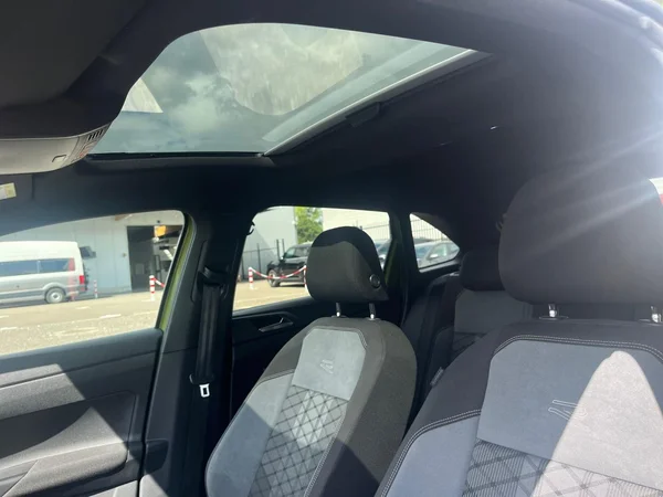 VOLKSWAGEN Taigo (2025) — foto 10 van 24
