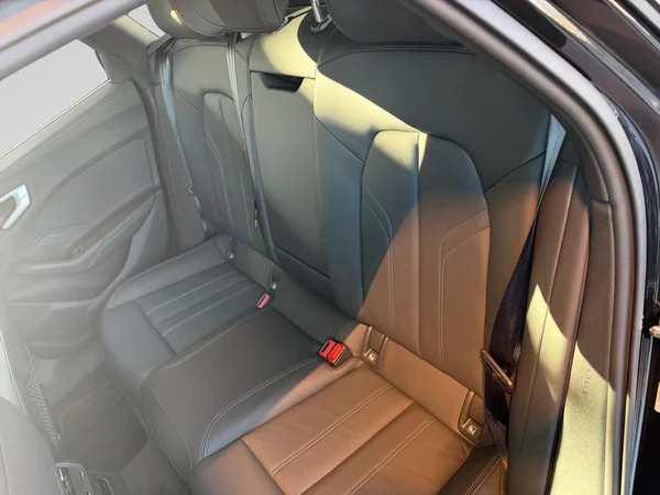AUDI A5 Avant Dsl (2026) — foto 10 van 24
