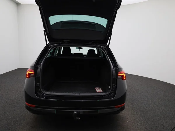 Škoda Octavia (2023) — foto 5 van 44