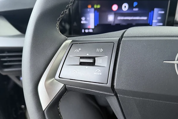 Opel Frontera (2025) — foto 6 van 16