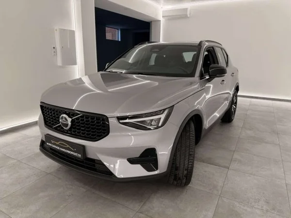 Volvo XC40 — foto 18 van 22