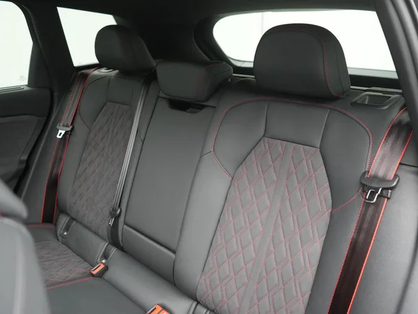 AUDI Q6 e-tron (2026) — foto 40 van 40