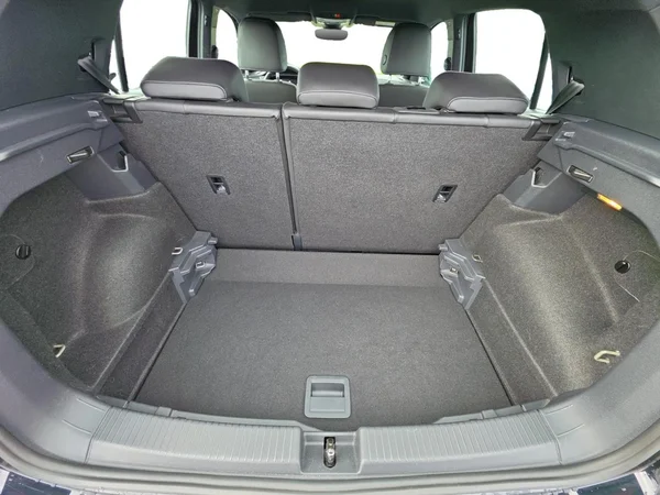 VOLKSWAGEN T-Cross (2024) — foto 14 van 24