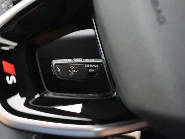 AUDI A5 e-hybrid (PHEV) (2026) — foto 16 van 23