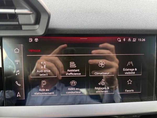 AUDI A3 Sportback Dsl (2021) — foto 14 van 31