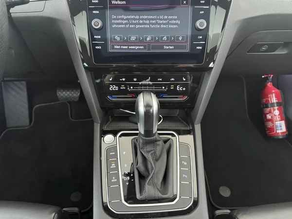 VOLKSWAGEN Passat Variant (2022) — foto 4 van 26
