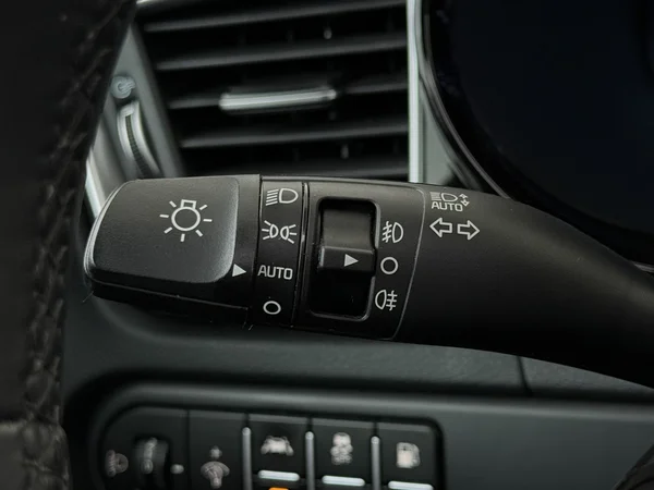KIA XCeed (2022) — foto 16 van 32