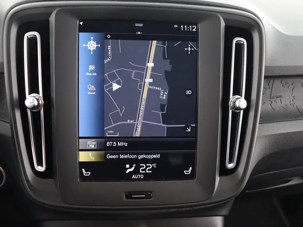 VOLVO XC40 (2021) — foto 10 van 29