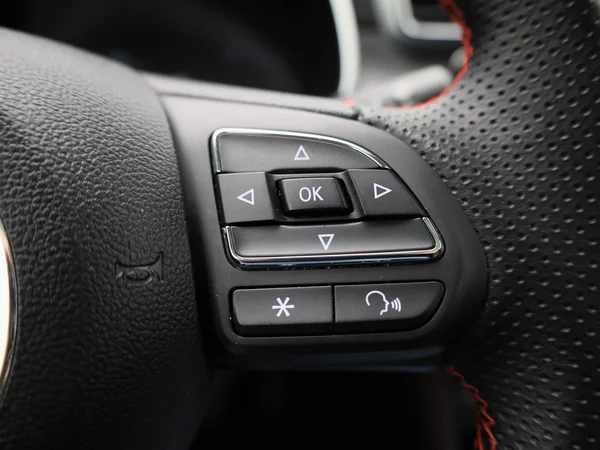 MG ZS EV (2022) — foto 9 van 47