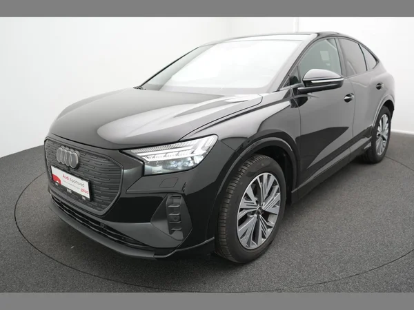 AUDI Q4 Sportback e-tron (2023) — foto 20 van 23