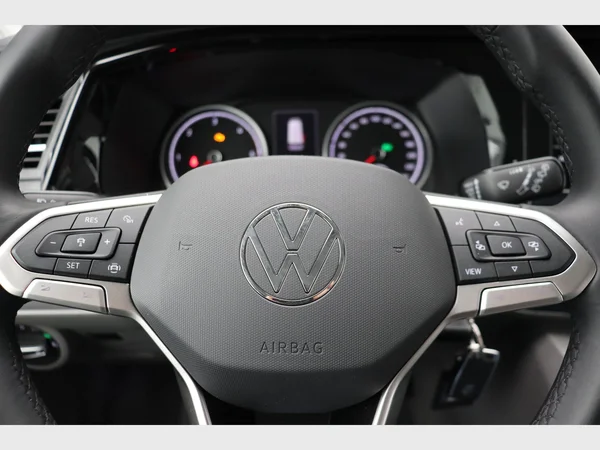 VOLKSWAGEN T6.1 California (2023) — foto 9 van 24