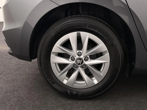 SKODA Fabia (2025) — foto 12 van 18
