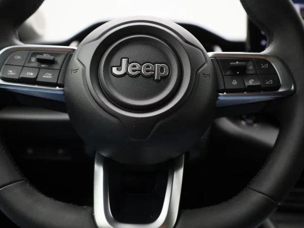 Jeep Avenger (2024) — foto 24 van 45
