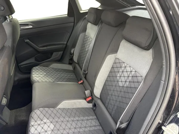 VOLKSWAGEN Taigo (2022) — foto 5 van 28
