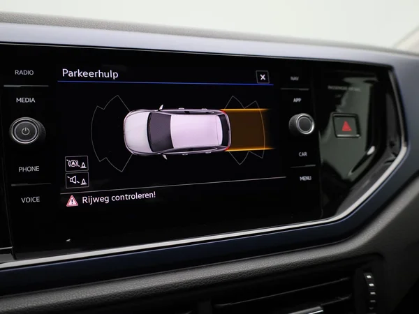 Volkswagen Polo (2021) — foto 25 van 40