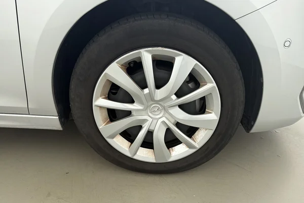 Opel Corsa (2025) — foto 13 van 20
