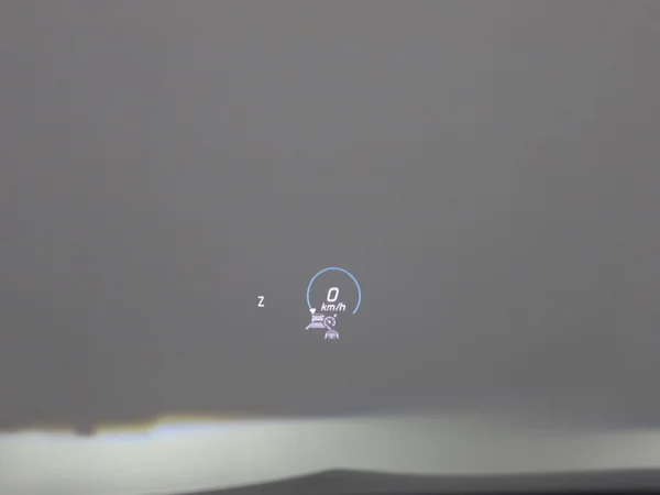 Mercedes-Benz EQA (2021) — foto 17 van 48