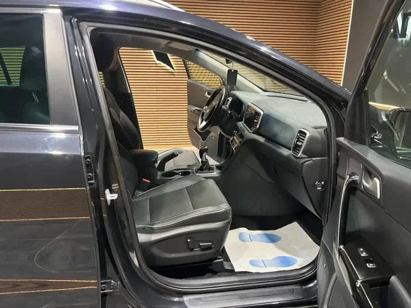 Kia Sportage (2019) — foto 3 van 18