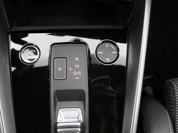 Audi A3 (2023) — foto 8 van 26