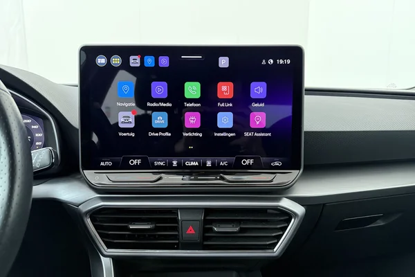 Seat Leon (2025) — foto 3 van 19