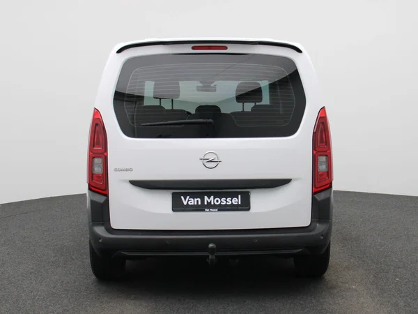 Opel Combo Life (2022) — foto 26 van 30