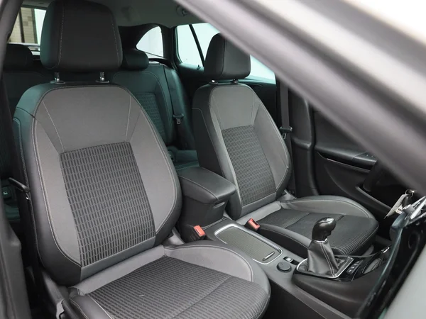 Opel Astra (2021) — foto 27 van 38