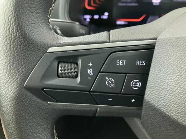 SEAT Arona (2024) — foto 3 van 35