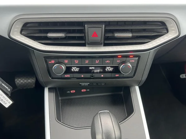 SEAT Arona (2025) — foto 7 van 24