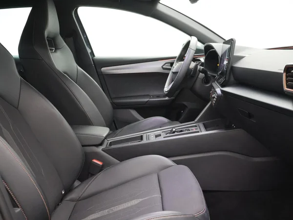 CUPRA Leon e-Hybrid (PHEV) (2023) — foto 5 van 31