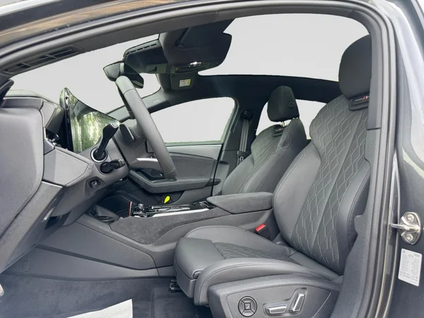 AUDI A6 Sportback e-tron (2026) — foto 24 van 24