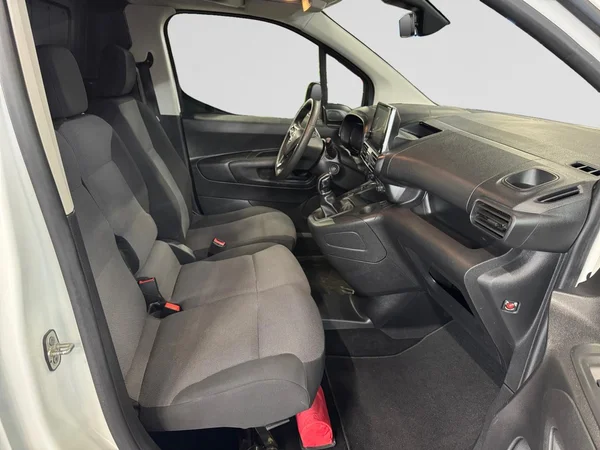 OPEL Combo 2000 Swb Dsl (2020) — foto 8 van 24