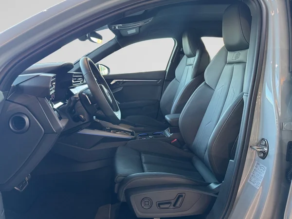 AUDI A3 Alltstreet (2025) — foto 2 van 21